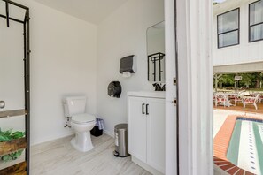 House (Multiple Bedrooms) | Interior