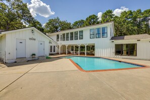 House (Multiple Bedrooms) | Interior - Private Pool: Spacious & Secluded Magnolia Cottage (Magnolia)