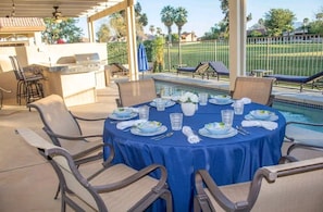 Outdoor dining