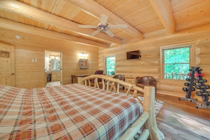Interior - 14 Mi to Slopes: Lodge on 104 Acres in Boyne City (Boyne City)