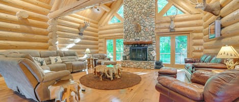 Casa (6 Bedrooms) | Vista frontal de la propiedad