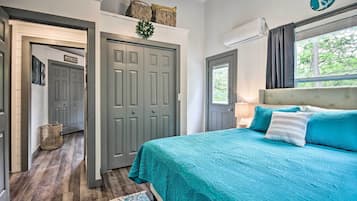 Cottage (2 Bedrooms) | Interior