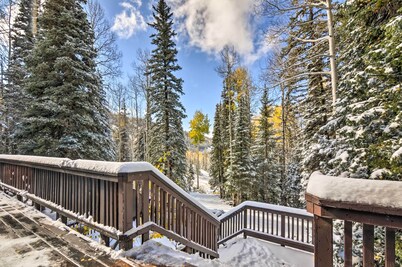 The Cottages: Sweet Skiiers Escape On The Resort!