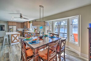 House (2 Bedrooms) | Interior - Pet-friendly Lake Desoto Vacation Rental! (Hot Springs Village)