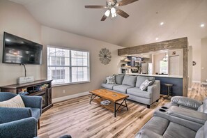 Apartment (3 Bedrooms) | Front of property