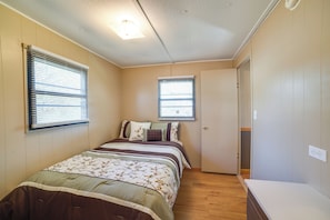 Rumah (2 Bedrooms) | Interior