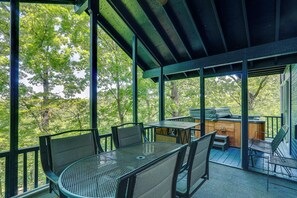 Front of property - Getaway w/ Hot Tub in Margaritaville Lake Resort! (Osage Beach)