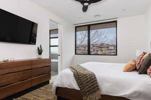 House, 3 Bedrooms | 3 bedrooms, desk, laptop workspace, iron/ironing board