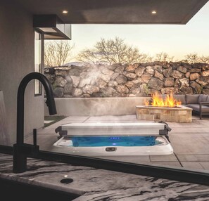 House, 3 Bedrooms | Property grounds - Snow Canyon Luxury Home #9 3 Bedroom Home (Ivins)