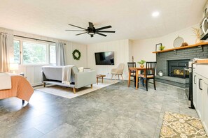 Apartment (0 Bedroom) | Front of property