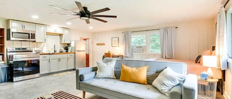 Apartment (0 Bedroom) | Interior