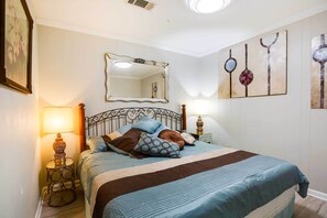 House (1 Bedroom) | Interior - Doyline Cottage w/ Large Porch & Lake Access! (Doyline)