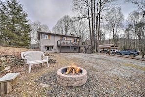 House (2 Bedrooms) | Interior - 'stonewood Lodge' Couples Retreat in Glenville! (Glenville)
