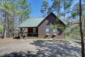 House (1 Bedroom) | Interior