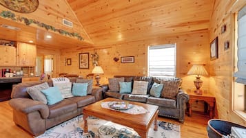 House (1 Bedroom) | Interior