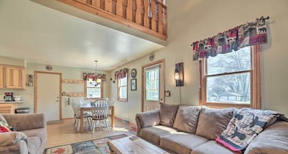 Family Cottage 3 Mi to Higgins Lake State Pk!