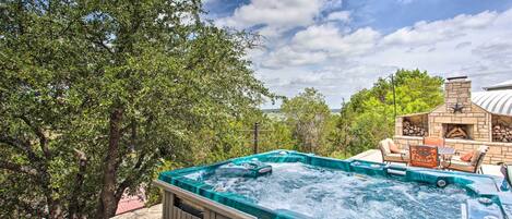 House (3 Bedrooms) | Front of property