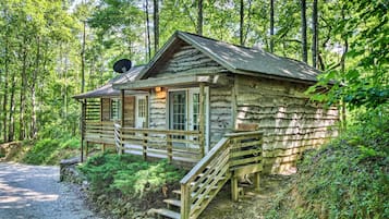 House (1 Bedroom) | Front of property