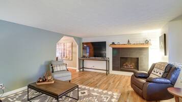 House (4 Bedrooms) | Interior