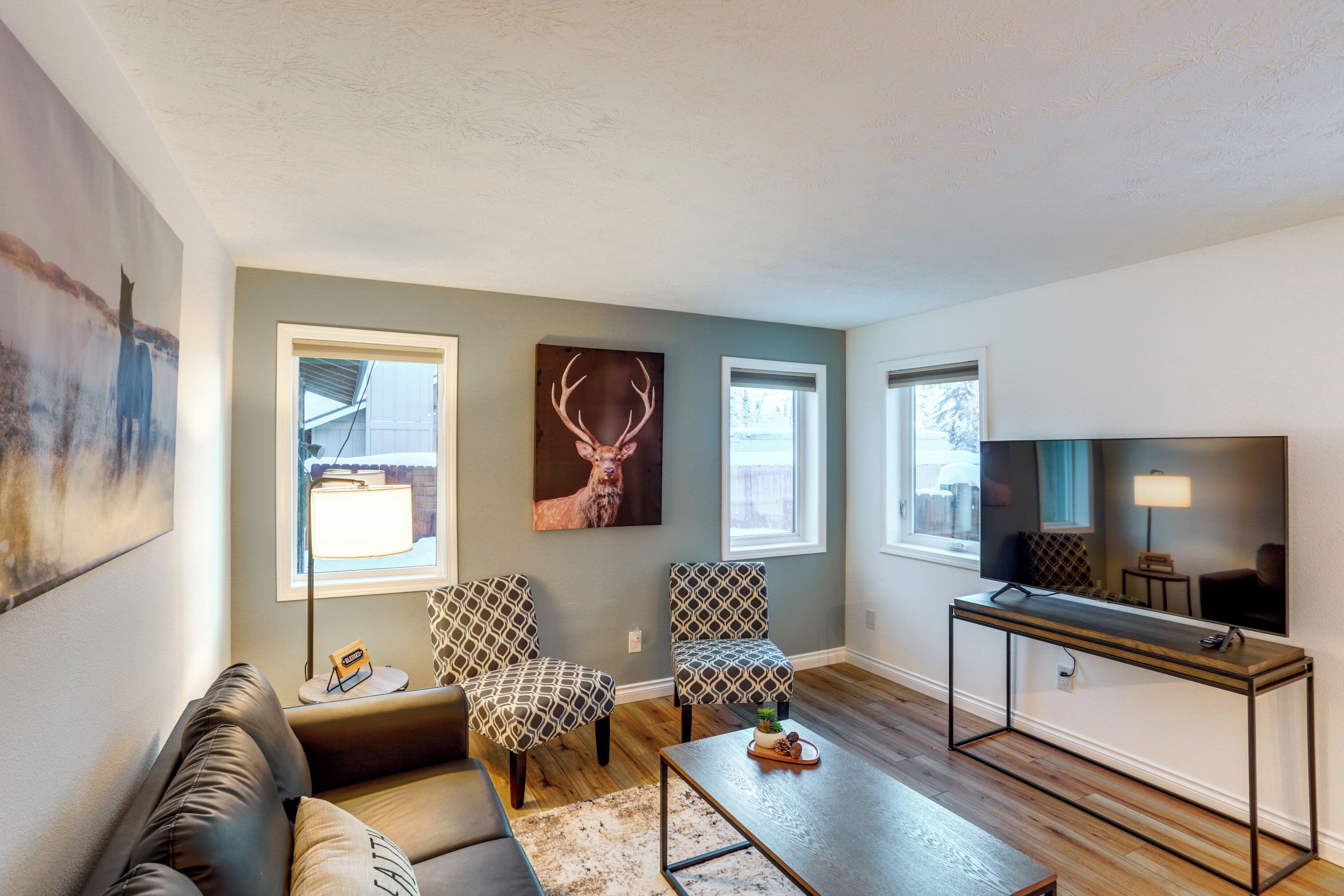 House (4 Bedrooms) | Interior