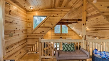 House (1 Bedroom) | Interior