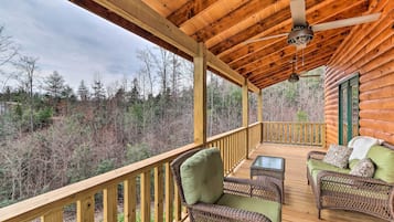 House (1 Bedroom) | Interior