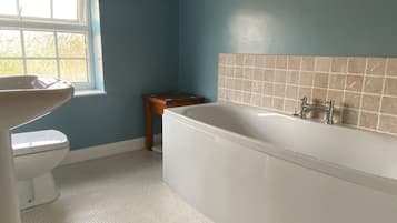 Baignoire, serviettes fournies