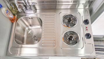 Apartment (0 Bedroom) | Interior