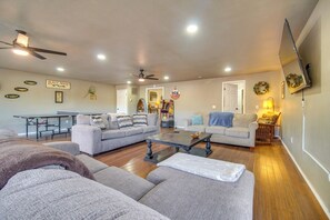 House (4 Bedrooms) | Front of property - Private Dock: Grand Lake Family Home (Eucha)