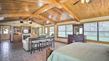 Cottage (1 Bedroom) | Interior