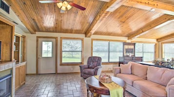 Cottage (1 Bedroom) | Interior