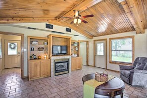 Cottage (1 Bedroom) | Interior