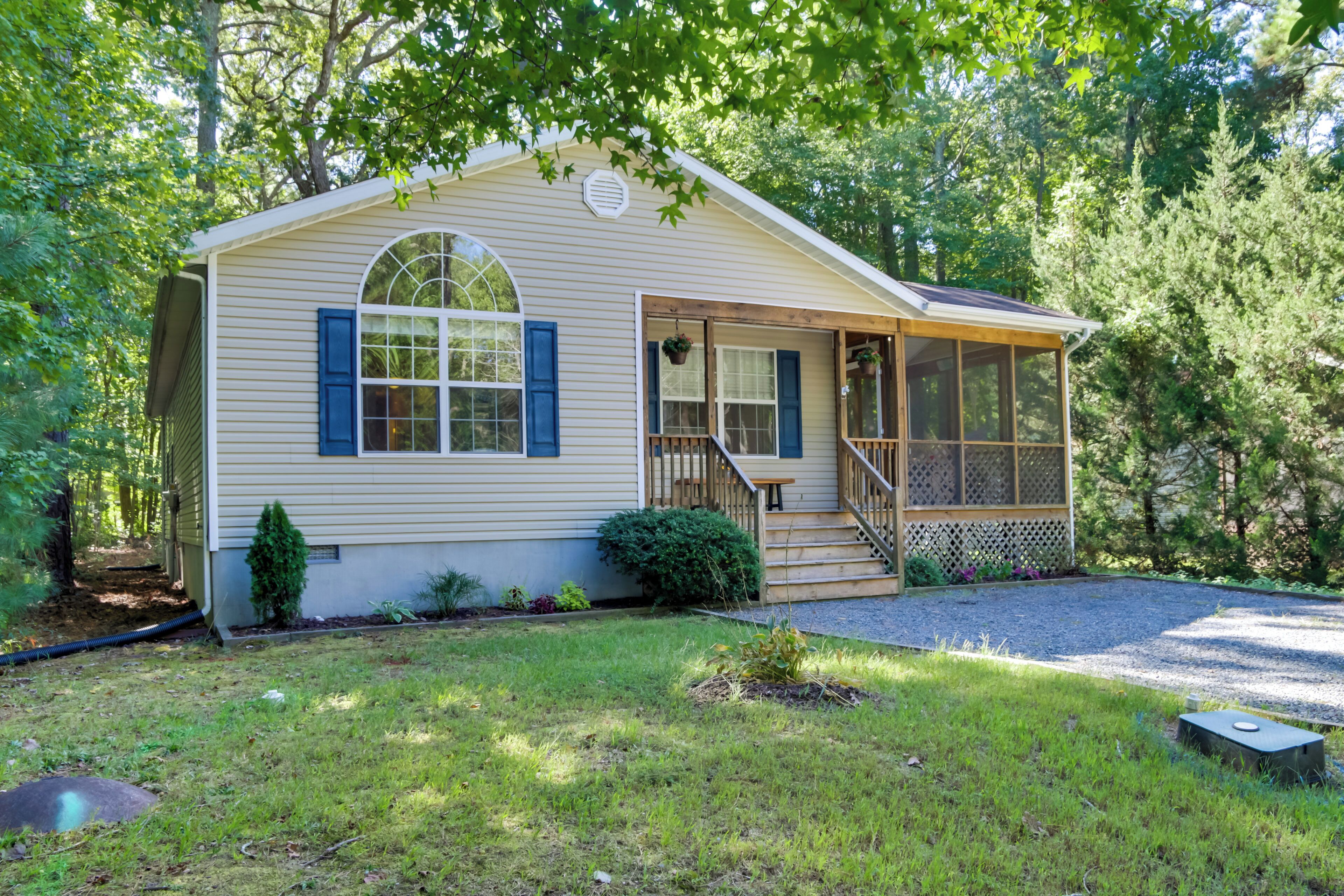 House (3 Bedrooms) | Front of property