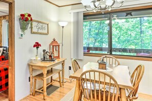 House (2 Bedrooms) | Interior - Quaint Murphy Cabin in Serene Wooded Setting! (Murphy)