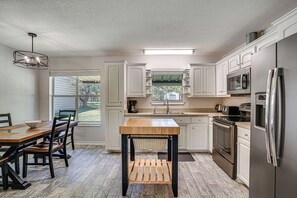 Cottage (2 Bedrooms) | Interior