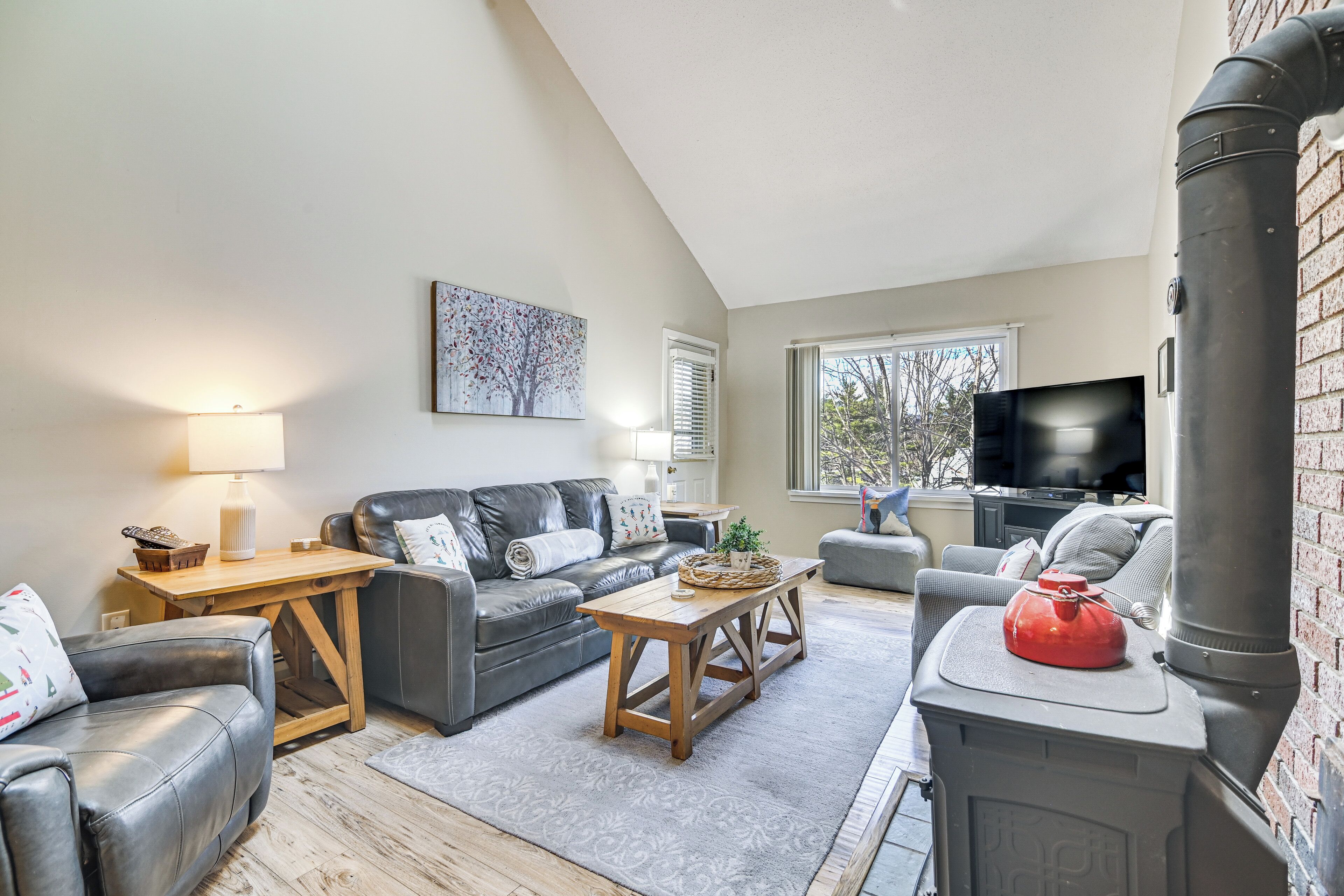 Apartment (2 Bedrooms) | Front of property