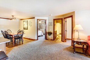 Apartment (2 Bedrooms) | Bahagian dalam