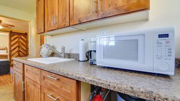 Apartment (1 Bedroom) | Interior