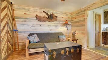 Apartment (1 Bedroom) | Interior