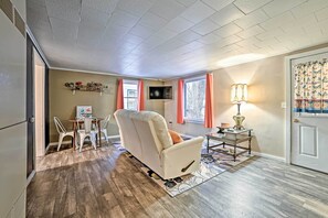 House (2 Bedrooms) | Interior - Quaint Frederic Home: Ski, Boat + Hike Nearby (Frederic)