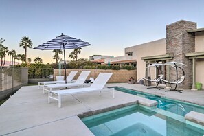 House (2 Bedrooms) | Interior - Mtn & Golf Course Views: Palm Springs Home (Palm Springs)
