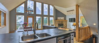 Near Hiking: Mtn-view Conifer Cabin w/ 2 Decks