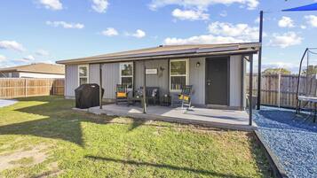 House (3 Bedrooms) | Bahagian dalam