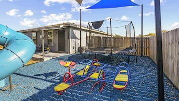 House (3 Bedrooms) | Front of property