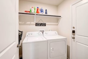 Nhà (3 Bedrooms) | Nội thất