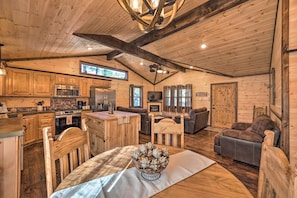 Casa (2 Bedrooms) | Interior