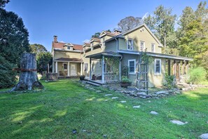House (6 Bedrooms) | Front of property