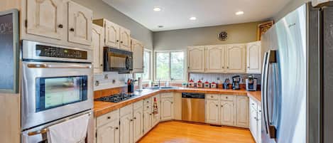 บ้านพัก (4 Bedrooms) | ภายใน