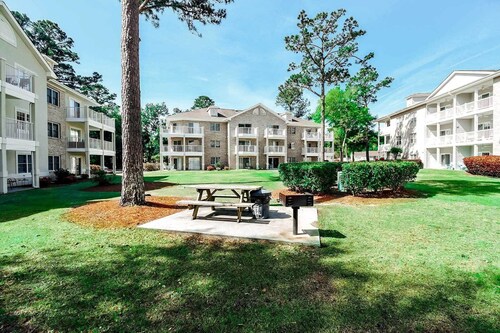 Stunning Sunset Beach Condo: 3 Mi to Beach!