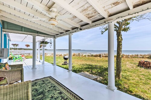 Oceanfront White Stone Cottage w/ Private Beach!